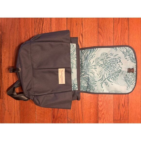 Haiku Backpack - Picture 3 of 6